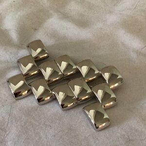 Silver tone broach . Market  Monic nice piece